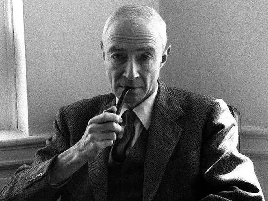 نقد فیلم Oppenheimer | دانشی بر ضد بشریت